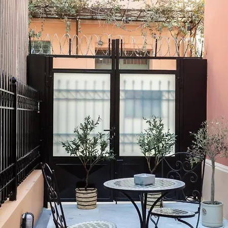Elaia Boutique B&B *